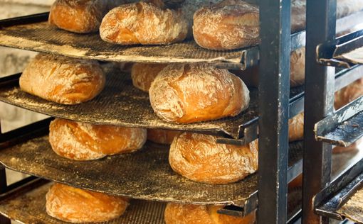 В Испании пекут хлеб с добавлением золота