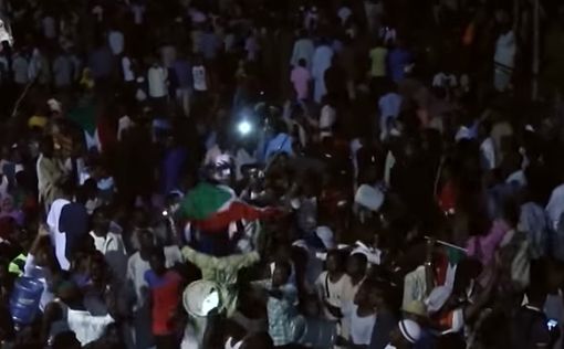 Кто обвинил Израиль в беспорядках в Судане?