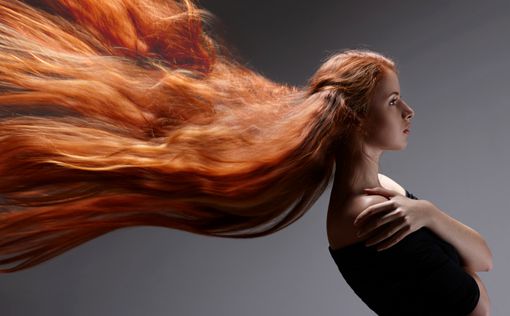 Волосы и автомобиль - новый рекорд занесли в Книгу Гиннеса