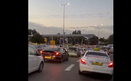 Автомобиль прорвали блок-пост в аэропорту Бен-Гурион, паника в терминале №3