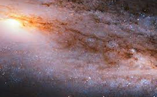 Показана удивительная галактика в созвездии Большой Медведицы