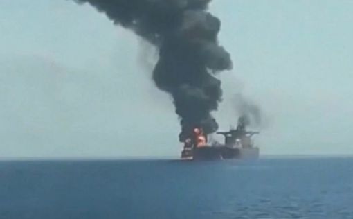 Взрыв на танкере в Азовском море: металл вывернуло наружу