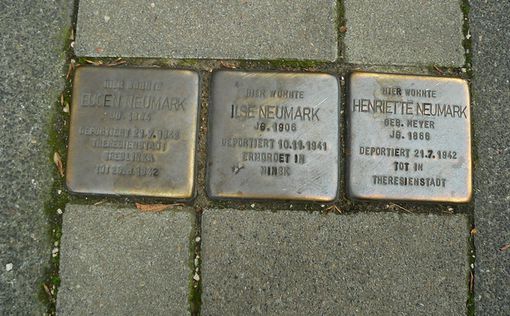 В Баварии установят Мемориальные плиты в память о Холокосте