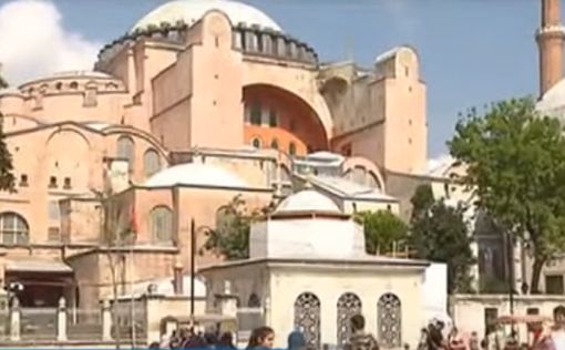 Греция объявила день траура из-за намаза в Святой Софии