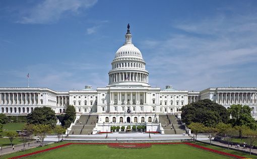 Конгресс США был эвакуирован по воздушной тревоге