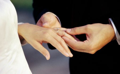 Ученые выяснили, кому брак полезнее - мужчинам или женщинам