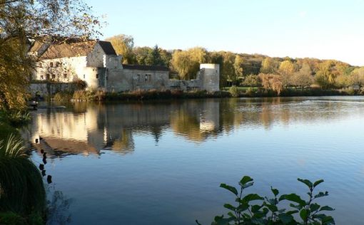 Замок Ришелье продается во Франции