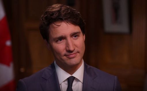 Премьер-министра Канады забросали камнями в Лондоне