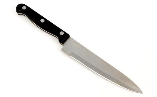 "Вампир" в Реховоте атаковал с ножом шестилетнего