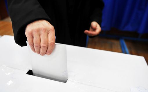 Рада ввела новые правила выборов из-за неспокойного востока