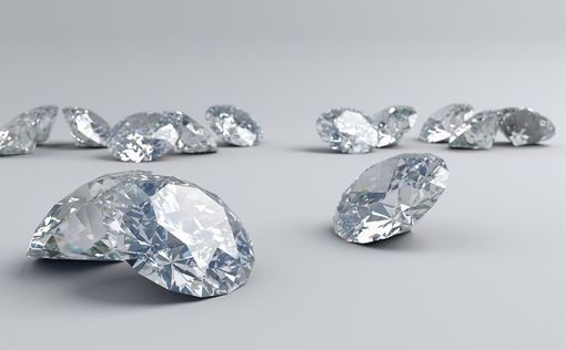 Немецкая полиция вернула большую часть похищенных “дрезденских алмазов”