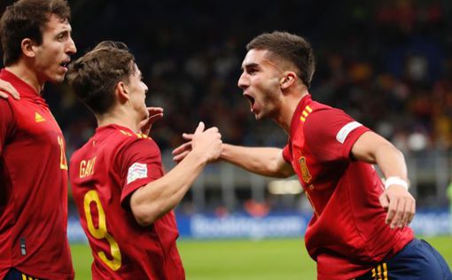 Испания выиграла у Италии и стала первым финалистом Лиги наций