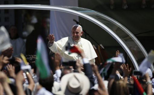 Перес – Папе Франциску: Израиль протягивает руку мира