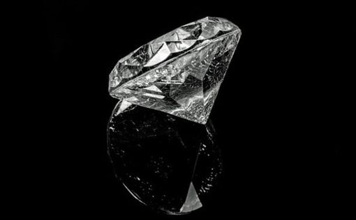В Праге выставят уникальный бриллиант весом 64 карата