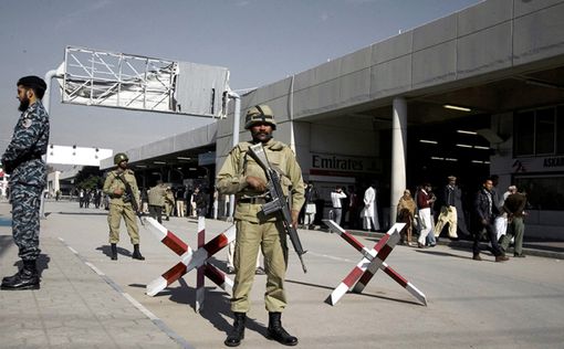 Пакистан. Взорвана армейская колонна