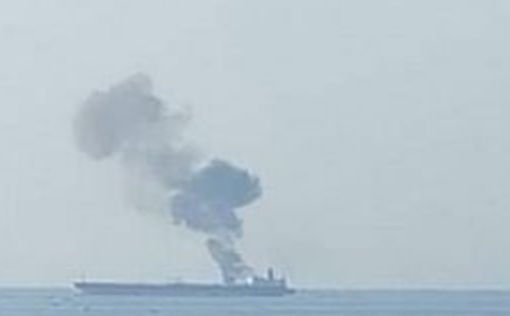 У берегов Сирии полыхает танкер: СМИ обвиняют Израиль