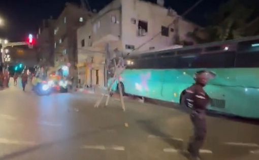 Тель-Авив: автобус врезался в дом на улице Леванда