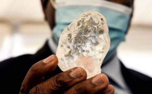В Африке найден уникальный гигантский алмаз