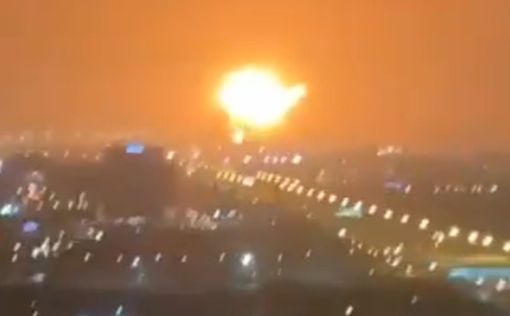 Мощный взрыв прогремел в порту Дубая. Видео