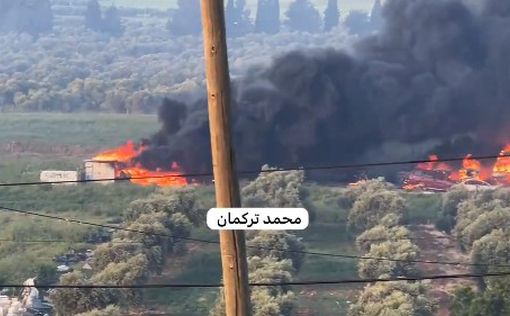 Поселенцы в Самарии поджигают дома и автомобили. Один палестинец убит