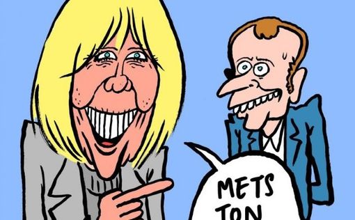 В Charlie Hebdo высмеяли Эманнюэля Макрона и его жену