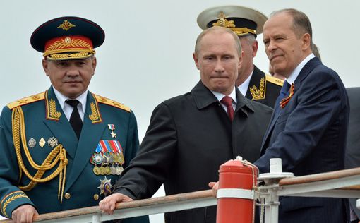 Россия: войска восточного округа в боевой готовности