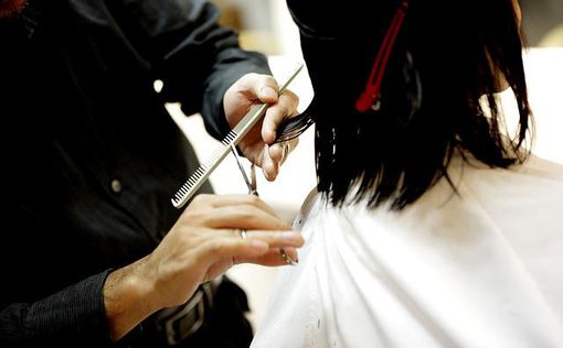 В Италии парикмахерам запретили мыть волосы клиентов дважды