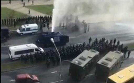 Водометы и задержания: очередная акция протеста в Минске