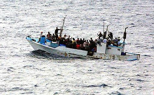 Картер призвал ЕС бороться с миграционным кризисом