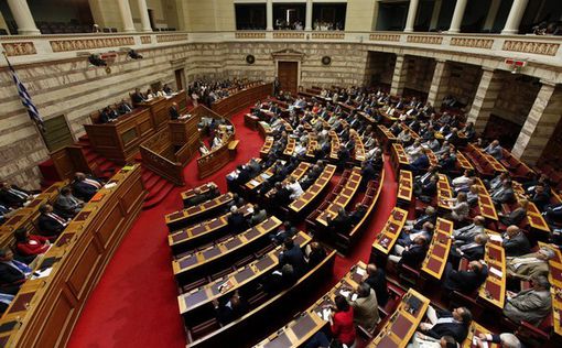 Парламент Греции потратил 17 тысяч евро… на печенье