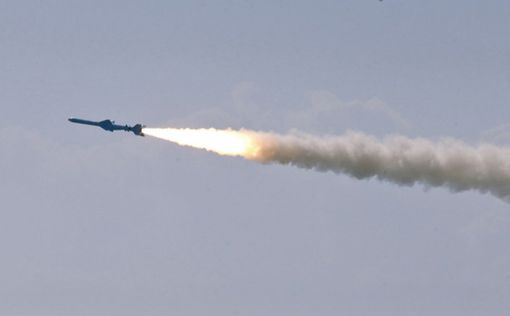 По Газе выпущено более 100 ракет