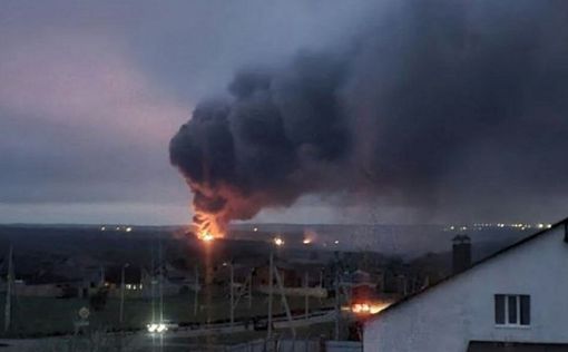 В трех российских городах этой ночью произошли взрывы и пожары