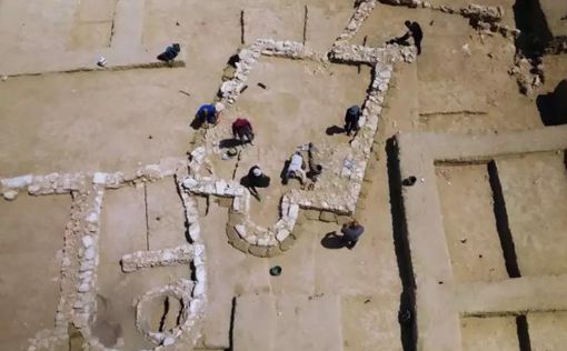 Еще одна из старейших мечетей мира обнаружена в бедуинском городе Негев | Фото: IAA