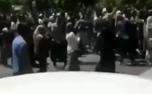 Полиция в Хартуме применила газ против митингующих