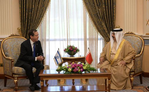 Исторический визит: Герцог встретился с королем Бахрейна