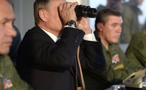 Путин: массового ухода солдат с боевых позиций нет