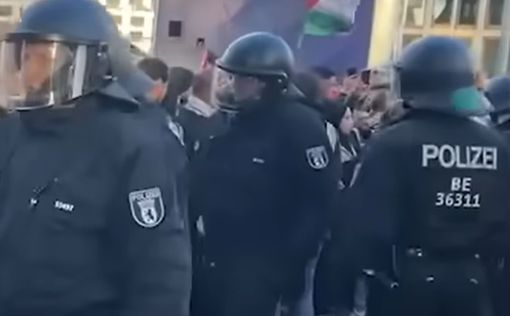 В Берлине палестинскую демонстрацию разогнали водометами