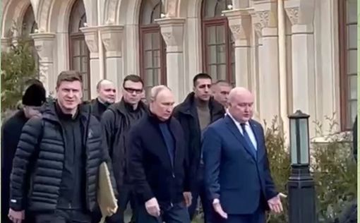 Путин прибыл в Крым: озвучен повод