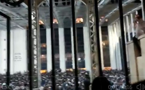 Видео: тысячи людей на свадьбе хасидов в Иерусалиме