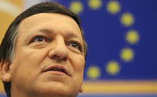 Баррозу пригрозил Януковичу санкциями