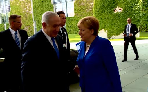 Нетаниягу поблагодарил Меркель за сделку по израильским БПЛА