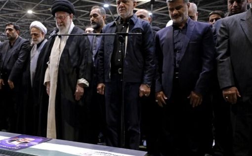 В Иране обсуждают "стратегический ответ" Израилю