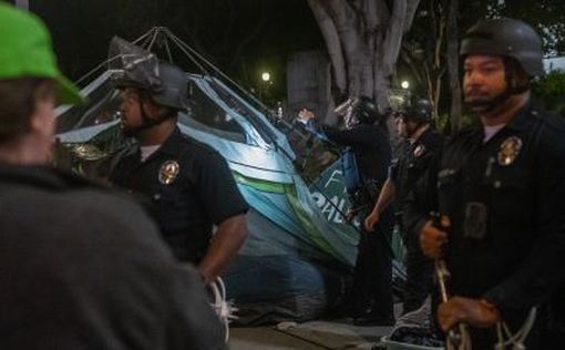 В Лос-Анджелесе полиция ликвидировала пропалестинский лагерь