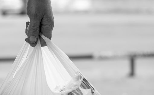 Сеть магазинов в Канаде откажется от пластиковых пакетов