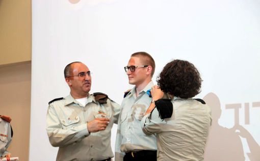 Израиль: 37 врачей-репатриантов получили офицерские звания