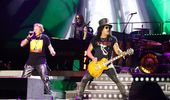 Три часа в Тель-Авиве: концерт легендарных Guns N' Roses - фоторепортаж | Фото 37