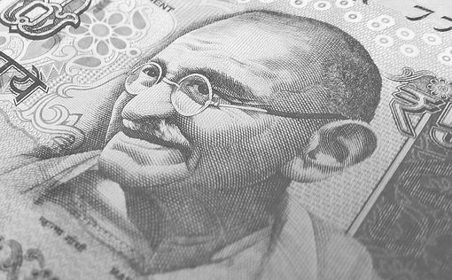Неизвестные выкрали прах Махатмы Ганди из мемориала