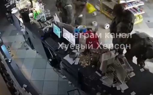 Видео: ВДВ "зачистили" магазин на автозаправке