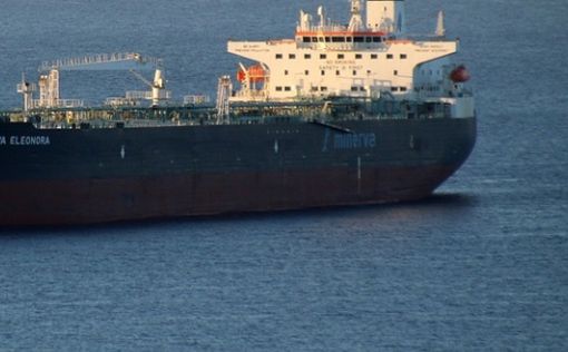 Иранский танкер с нефтью для Ливана прибыл в Сирию