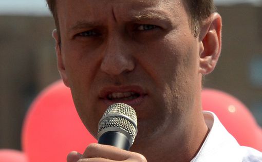 Навальный останется под домашним арестом еще три месяца